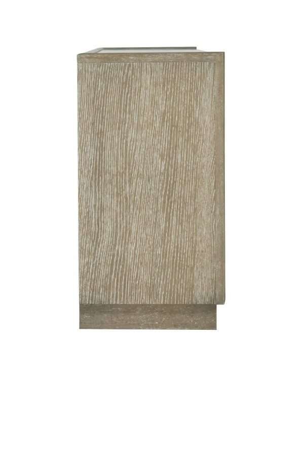 TAMARAC - 8 DRAWER DRESSER - Image 5