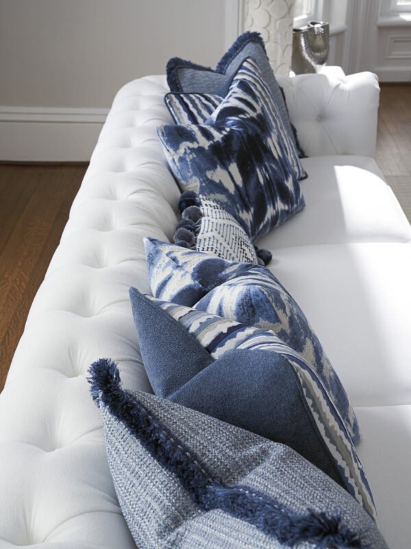 CARMEN 120" SOFA - Image 4