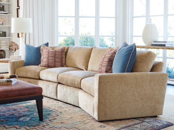 ASHBURY SECTIONAL - Image 3