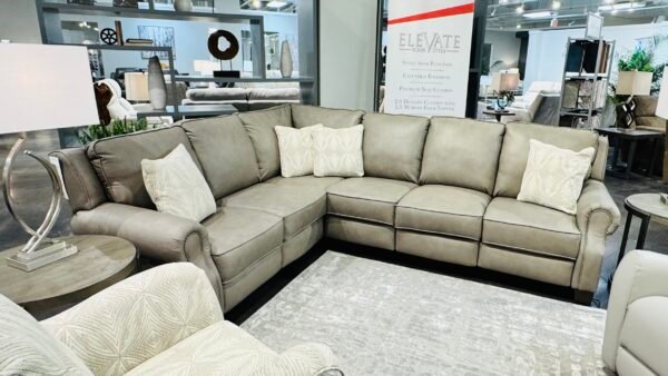 Primrose Hill Leather Sofa - Image 12