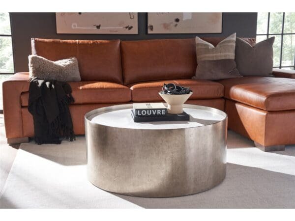 ASPEN COCKTAIL TABLE - Image 3