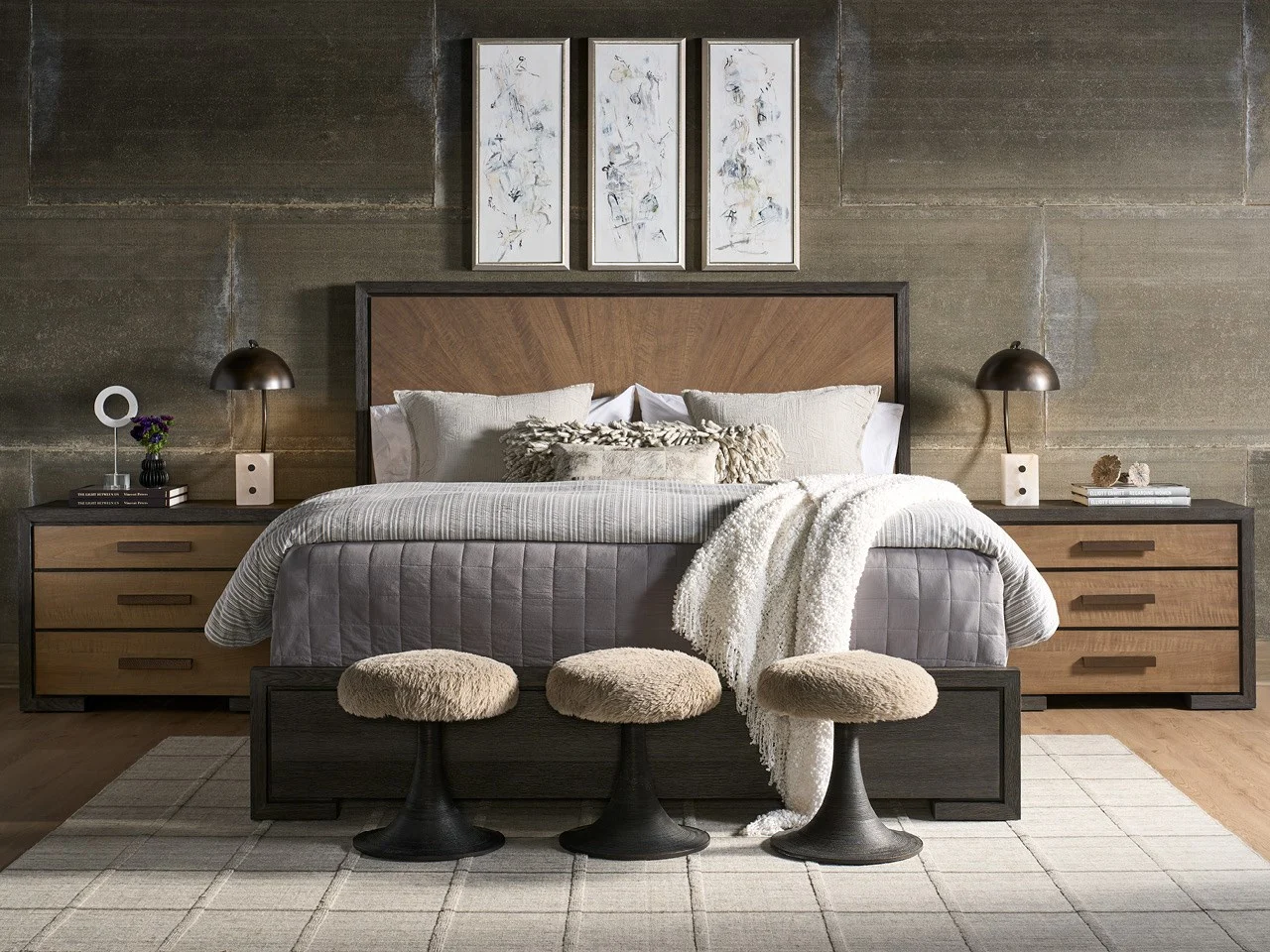 MODERN VEIL PANEL BED KING - Image 6