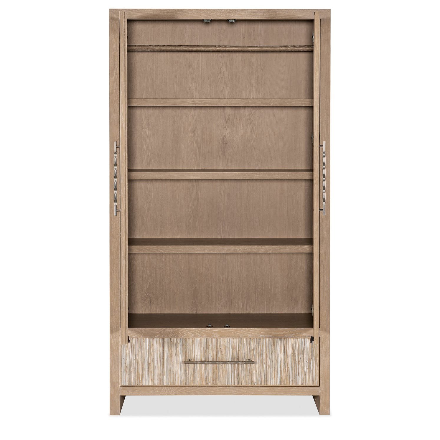 Margaritaville Mission Bay Wardrobe - Image 3